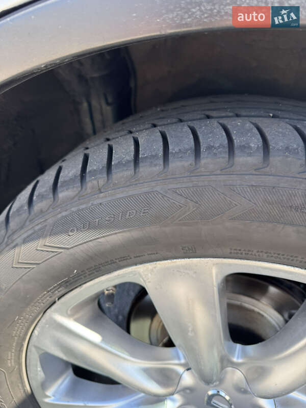 Позашляховик / Кросовер Infiniti FX 35 2008 в Миколаєві фото 11 Позашляховик / Кросовер Infiniti FX 35 2008 в Миколаєві