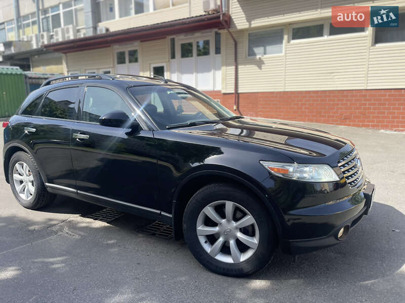 Infiniti FX 35 2003