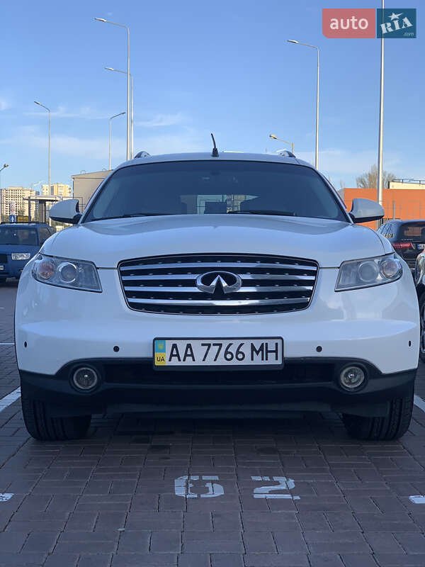 Позашляховик / Кросовер Infiniti FX 35 2005 в Києві