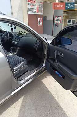 Внедорожник / Кроссовер Infiniti FX 35 2007 в 