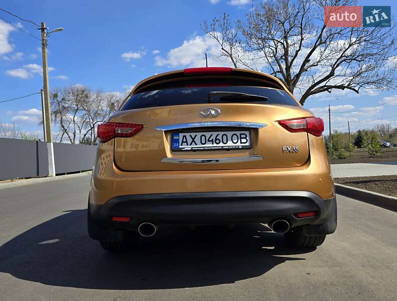 Позашляховик / Кросовер Infiniti FX 35 2008 в Харкові