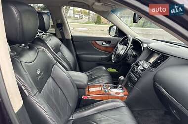 Позашляховик / Кросовер Infiniti FX 35 2013 в 