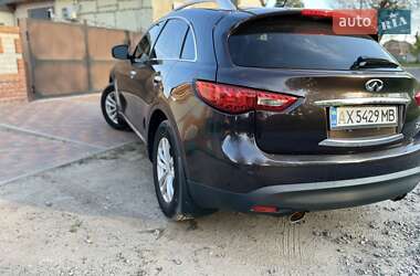 Позашляховик / Кросовер Infiniti FX 35 2012 в 