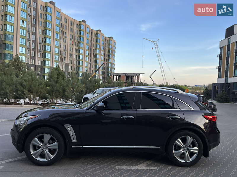 Позашляховик / Кросовер Infiniti FX 35 2008 в Києві