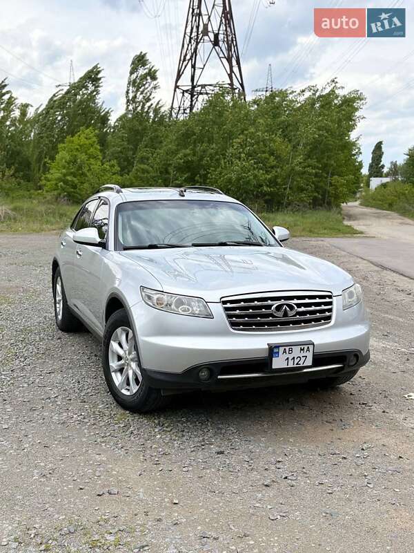 Внедорожник / Кроссовер Infiniti FX 35 2006 в Ладыжине