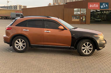 Внедорожник / Кроссовер Infiniti FX 35 2003 в 