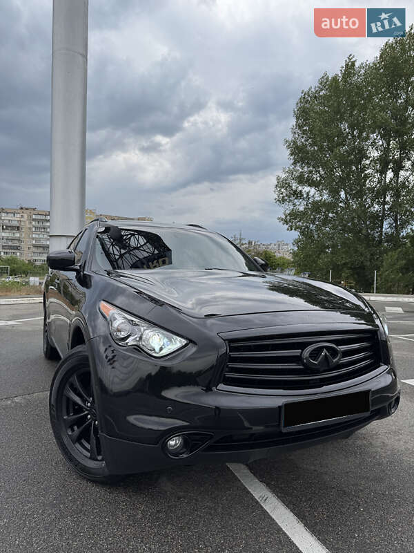 Внедорожник / Кроссовер Infiniti FX 35 2012 в Киеве