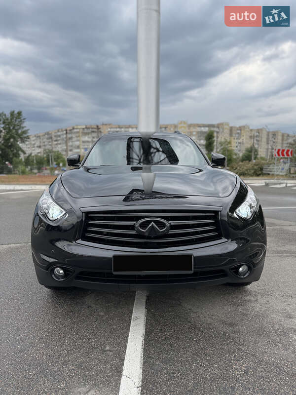 Внедорожник / Кроссовер Infiniti FX 35 2012 в Киеве