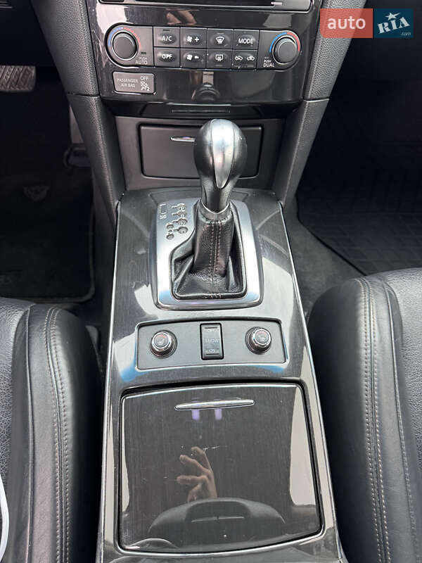 Внедорожник / Кроссовер Infiniti FX 35 2012 в Киеве