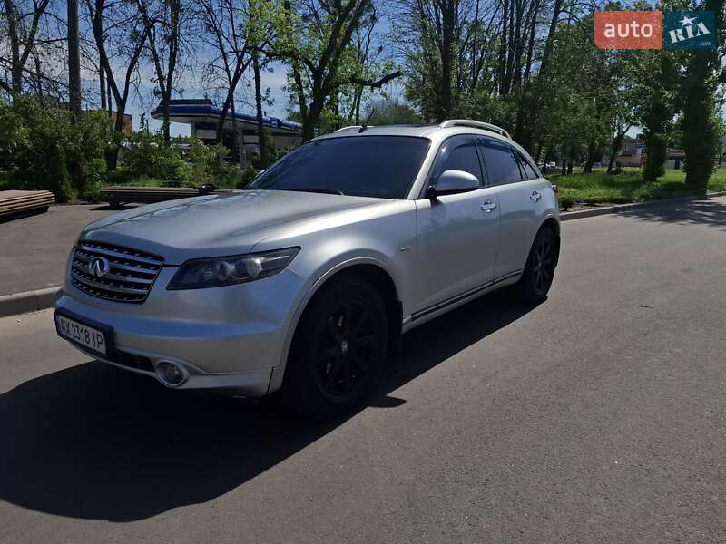Внедорожник / Кроссовер Infiniti FX 35 2004 в Харькове