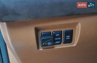 Внедорожник / Кроссовер Infiniti FX 35 2005 в 