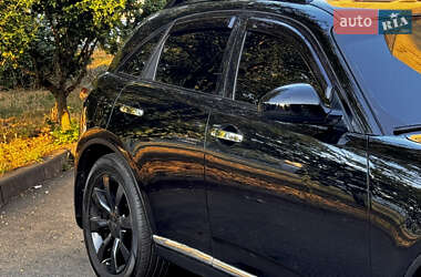 Позашляховик / Кросовер Infiniti FX 35 2006 в 
