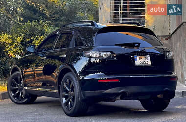 Позашляховик / Кросовер Infiniti FX 35 2006 в 