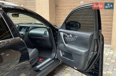 Внедорожник / Кроссовер Infiniti FX 35 2010 в 