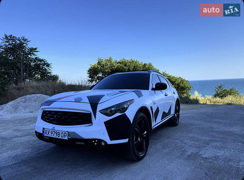 Позашляховик / Кросовер Infiniti FX 35 2008 в Одесі фото 2 Позашляховик / Кросовер Infiniti FX 35 2008 в Одесі