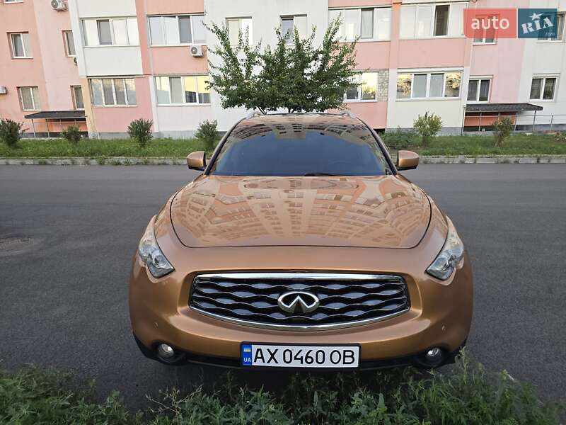 Позашляховик / Кросовер Infiniti FX 35 2008 в Харкові