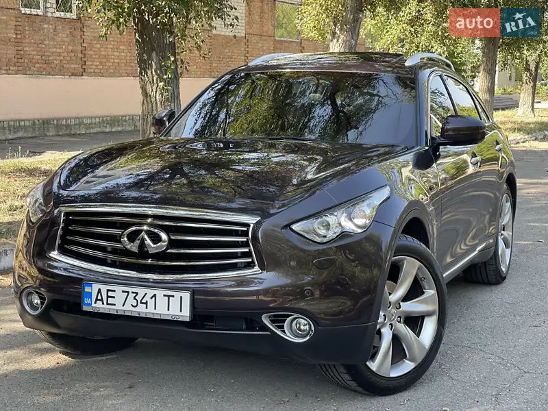 Infiniti FX 35