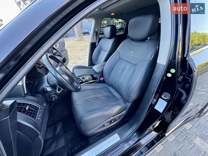 Позашляховик / Кросовер Infiniti FX 35 2008 в Одесі