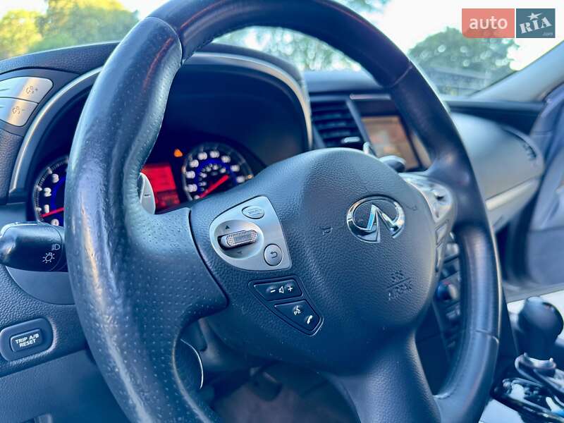 Позашляховик / Кросовер Infiniti FX 35 2008 в Одесі