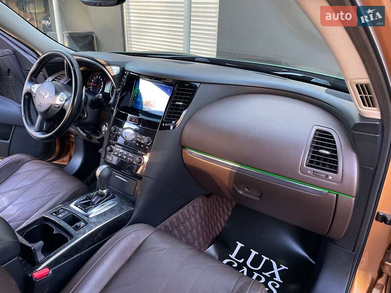 Внедорожник / Кроссовер Infiniti FX 35 2008 в Киеве