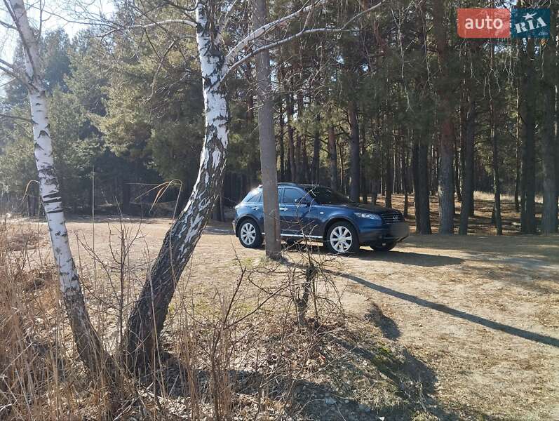 Внедорожник / Кроссовер Infiniti FX 35 2007 в Переяславе