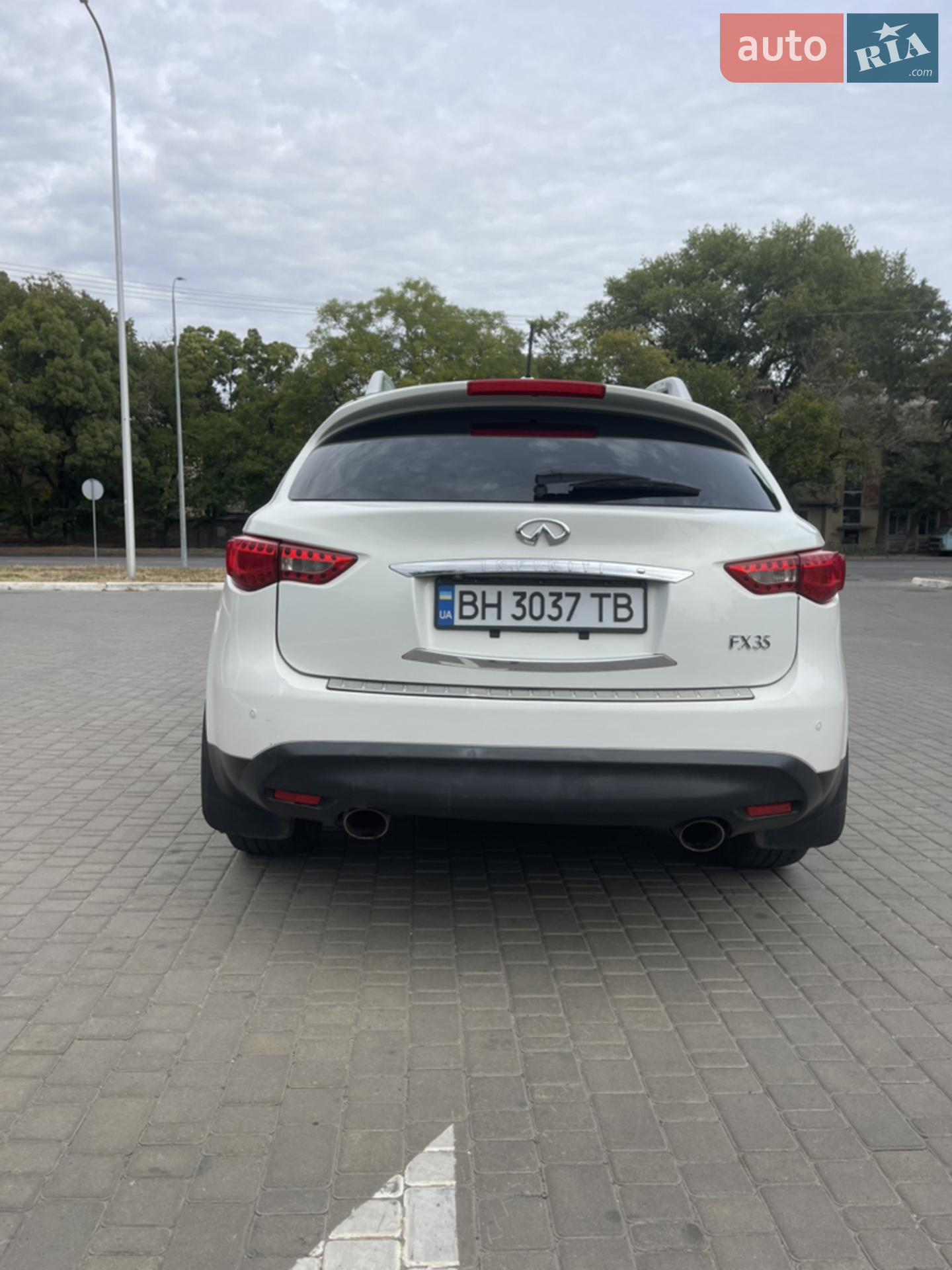 2011 Infiniti FX - мініатюра 8