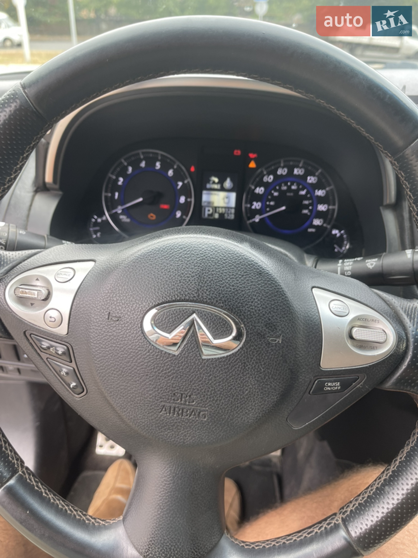 2011 Infiniti FX - мініатюра 9