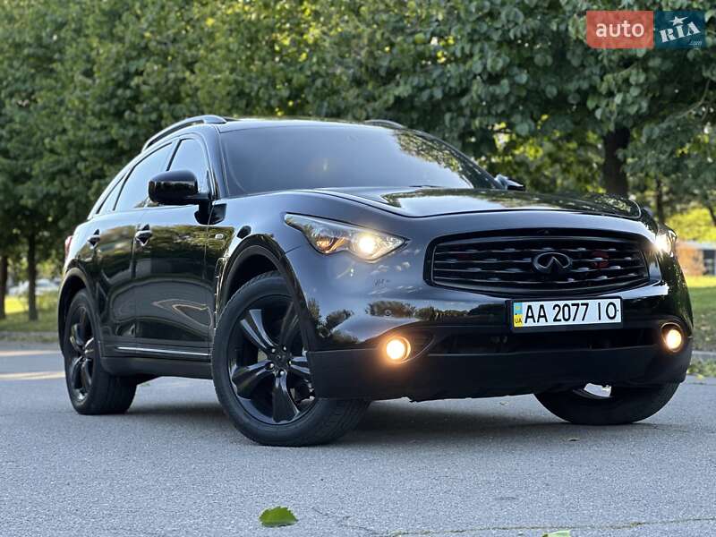 Позашляховик / Кросовер Infiniti FX 35 2008 в Умані