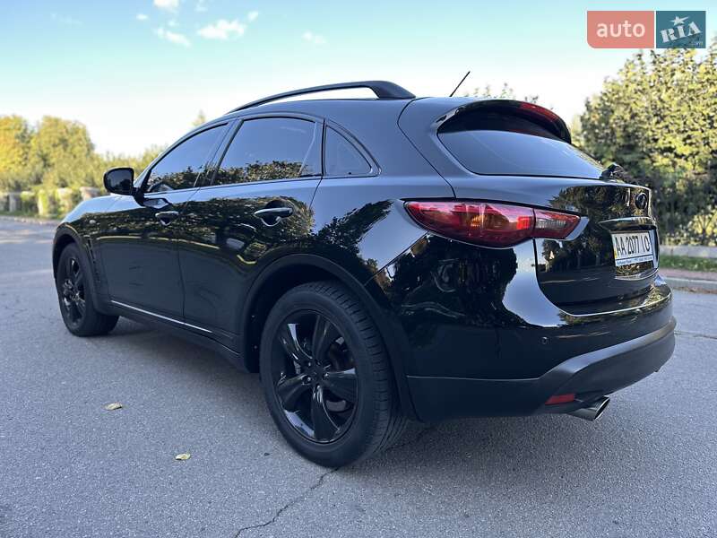 Позашляховик / Кросовер Infiniti FX 35 2008 в Умані