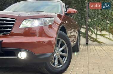 Внедорожник / Кроссовер Infiniti FX 35 2007 в 