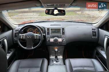 Внедорожник / Кроссовер Infiniti FX 35 2007 в 