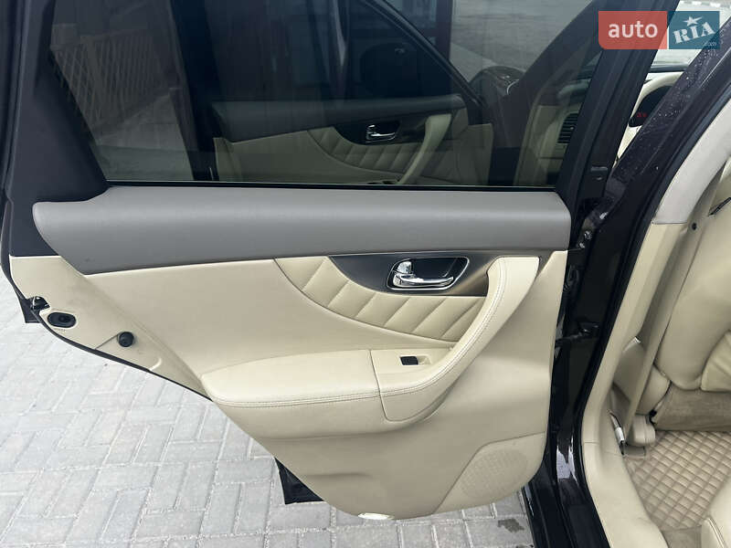 Внедорожник / Кроссовер Infiniti FX 35 2009 в Запорожье
