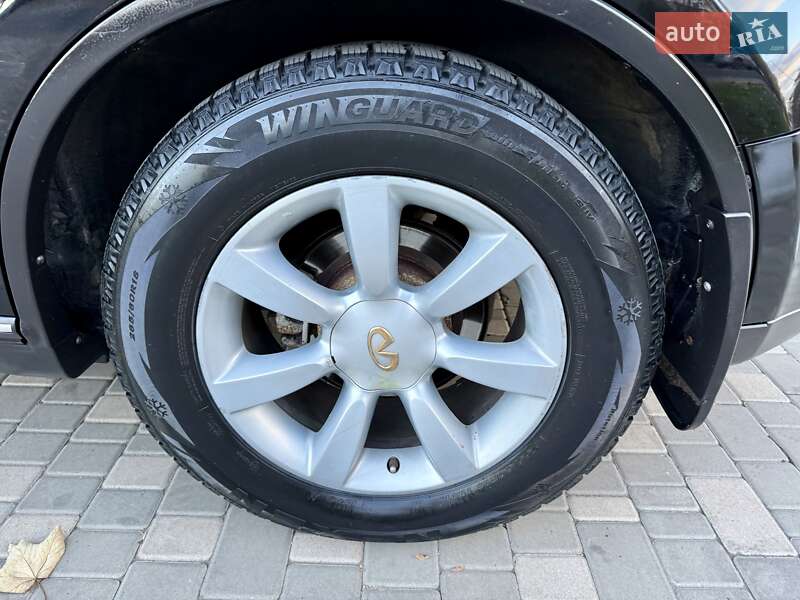 Внедорожник / Кроссовер Infiniti FX 35 2004 в Одессе