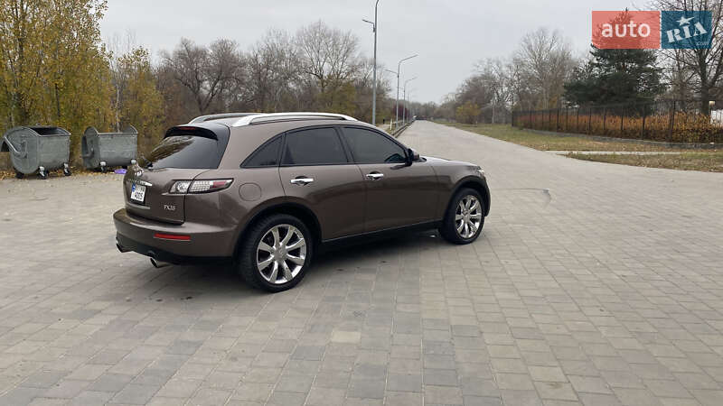 Позашляховик / Кросовер Infiniti FX 35 2005 в Горішніх Плавнях
