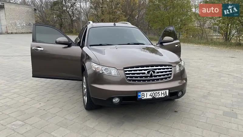 Infiniti FX 35 2005