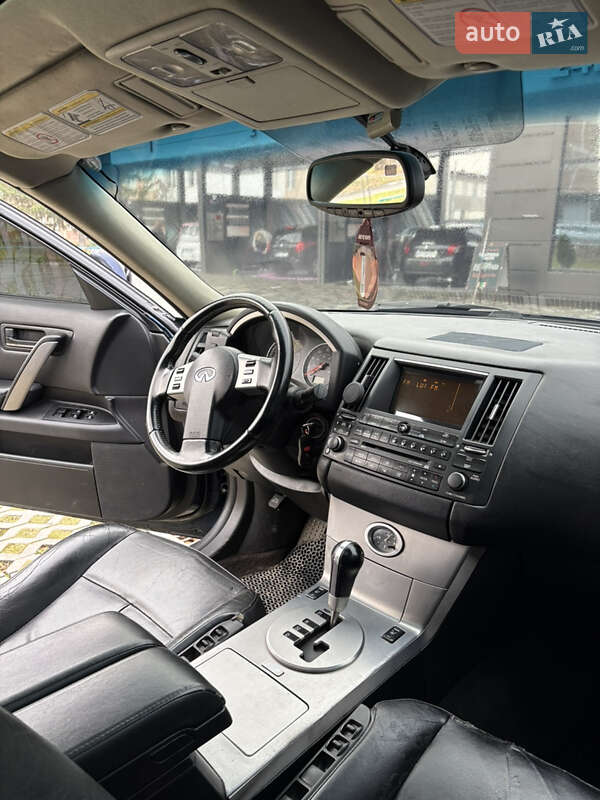 Внедорожник / Кроссовер Infiniti FX 35 2005 в Тернополе
