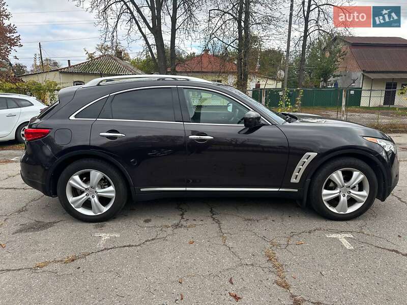 Позашляховик / Кросовер Infiniti FX 35 2008 в Полтаві