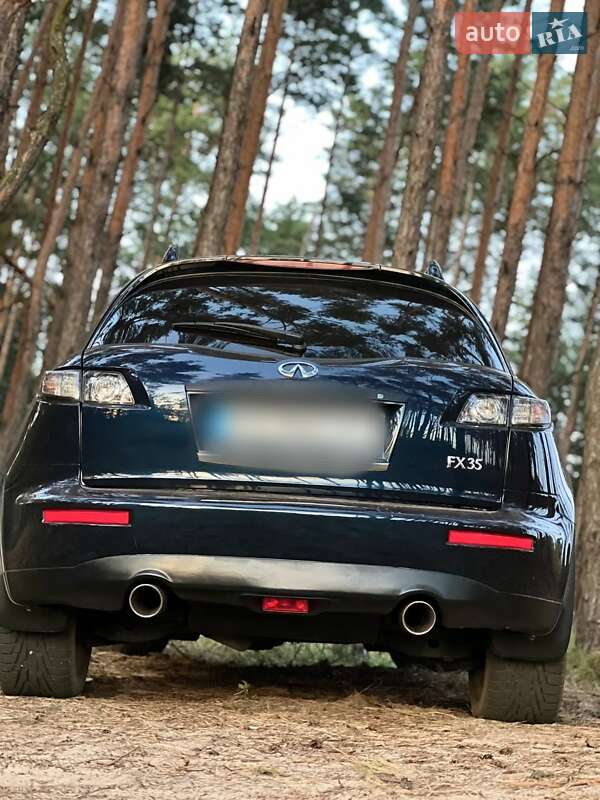 Внедорожник / Кроссовер Infiniti FX 35 2007 в Переяславе