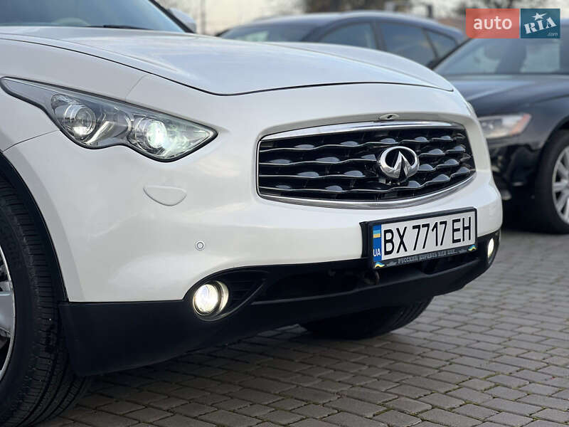 Внедорожник / Кроссовер Infiniti FX 35 2008 в Хмельницком фото 4 Внедорожник / Кроссовер Infiniti FX 35 2008 в Хмельницком