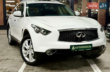 Внедорожник / Кроссовер Infiniti FX 35 2011 в Киеве