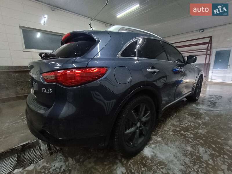 Внедорожник / Кроссовер Infiniti FX 35 2010 в Каменец-Подольском фото 5 Внедорожник / Кроссовер Infiniti FX 35 2010 в Каменец-Подольском