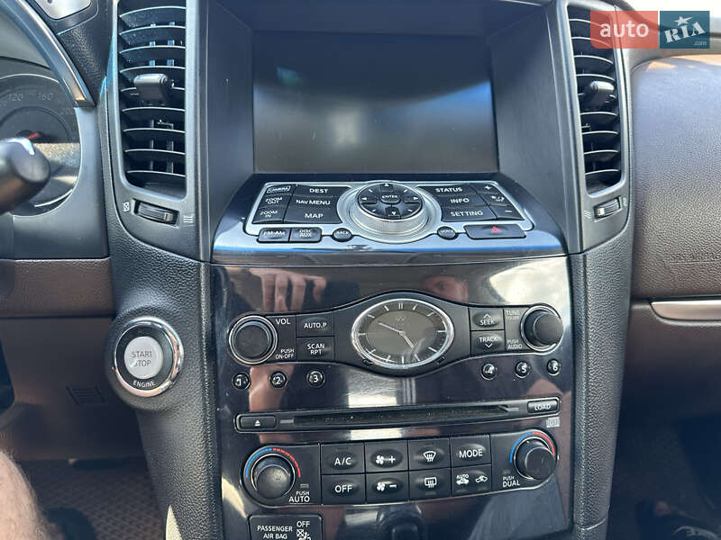 Внедорожник / Кроссовер Infiniti FX 35 2008 в Каменец-Подольском фото 26 Внедорожник / Кроссовер Infiniti FX 35 2008 в Каменец-Подольском