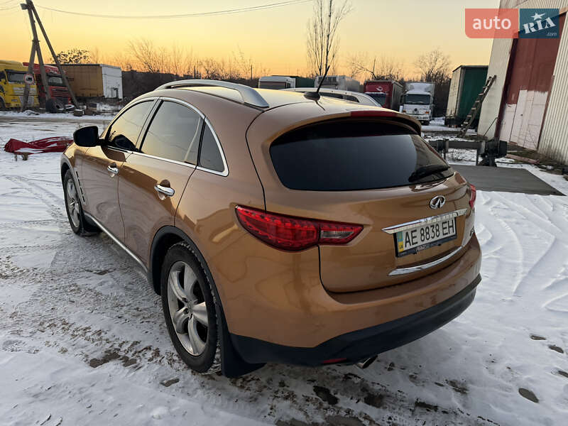 Внедорожник / Кроссовер Infiniti FX 35 2008 в Кривом Роге