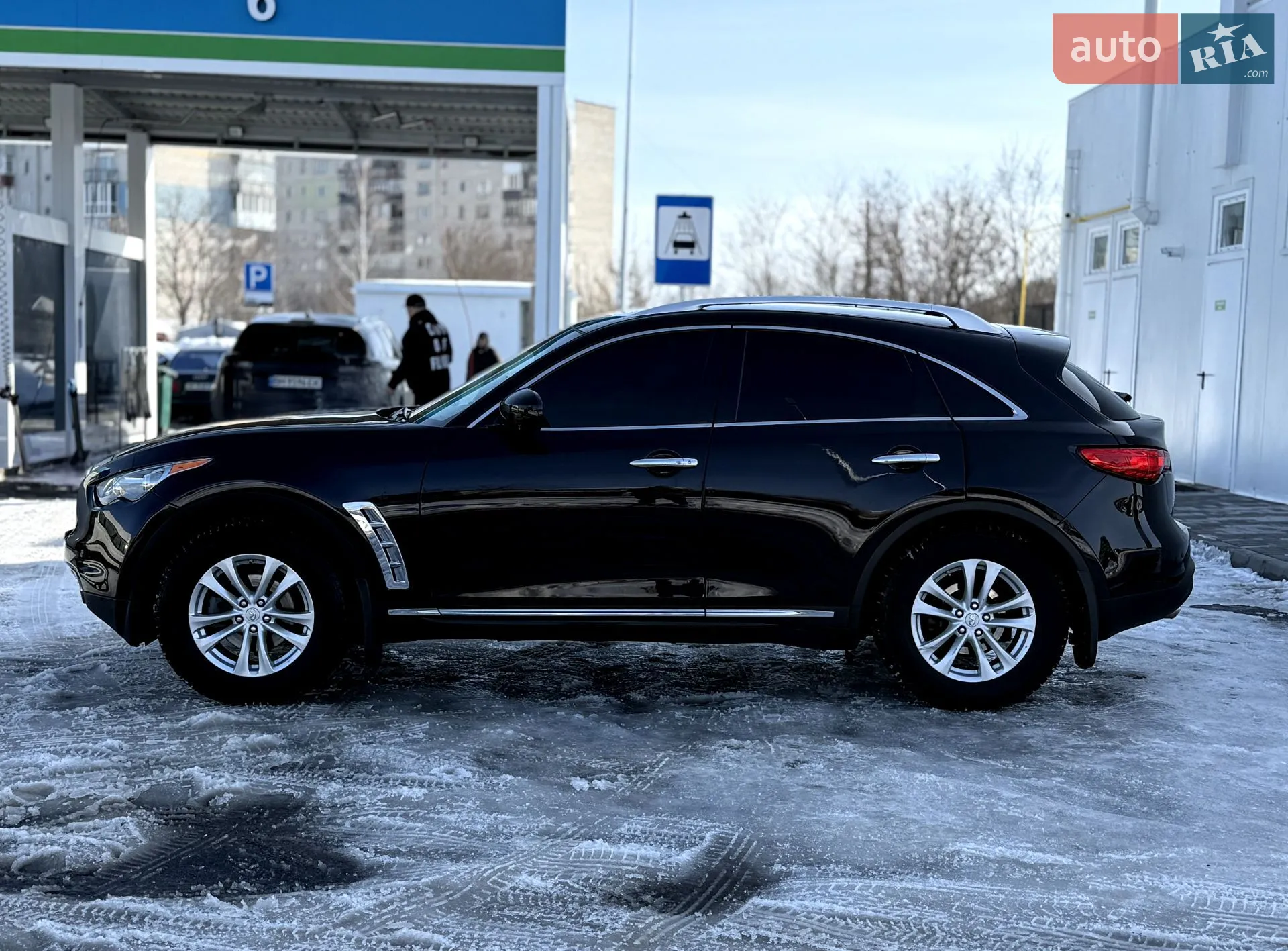 2011 Infiniti FX - мініатюра 2