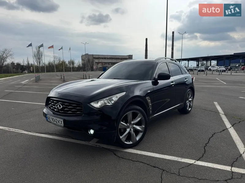 Infiniti FX 35