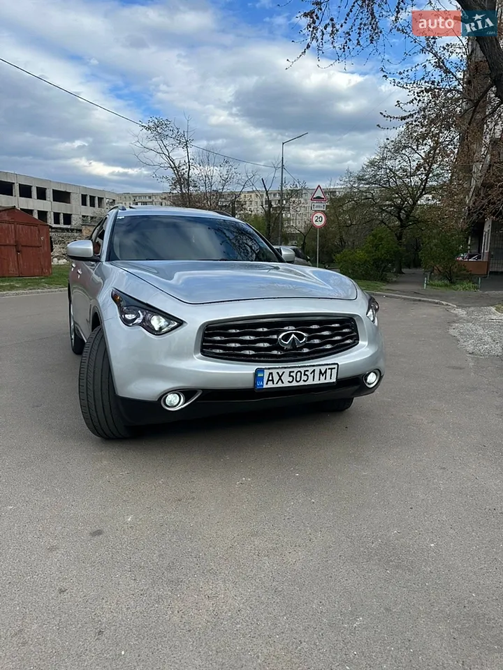 2011 Infiniti FX - мініатюра 25