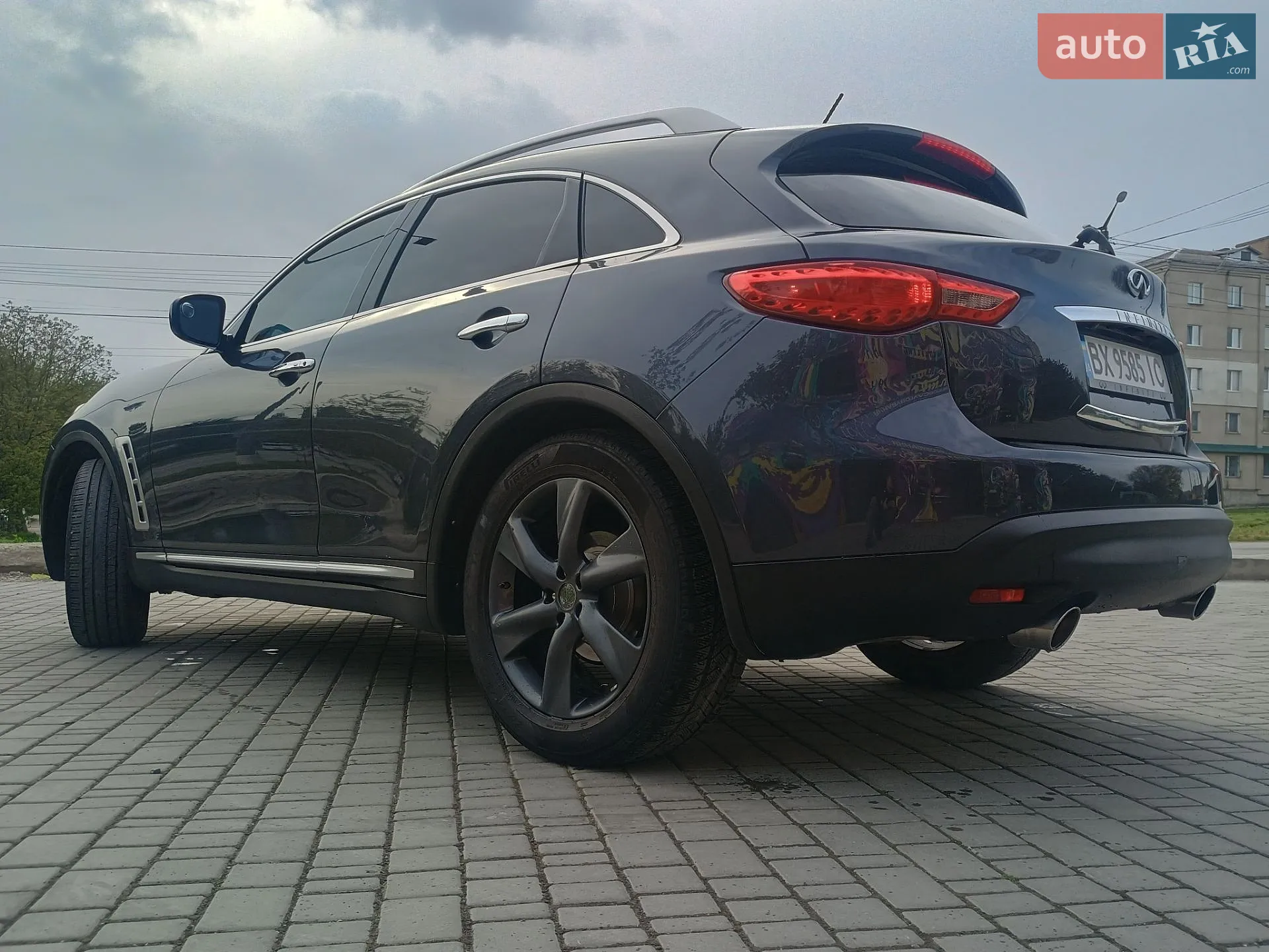 2010 Infiniti FX - мініатюра 9