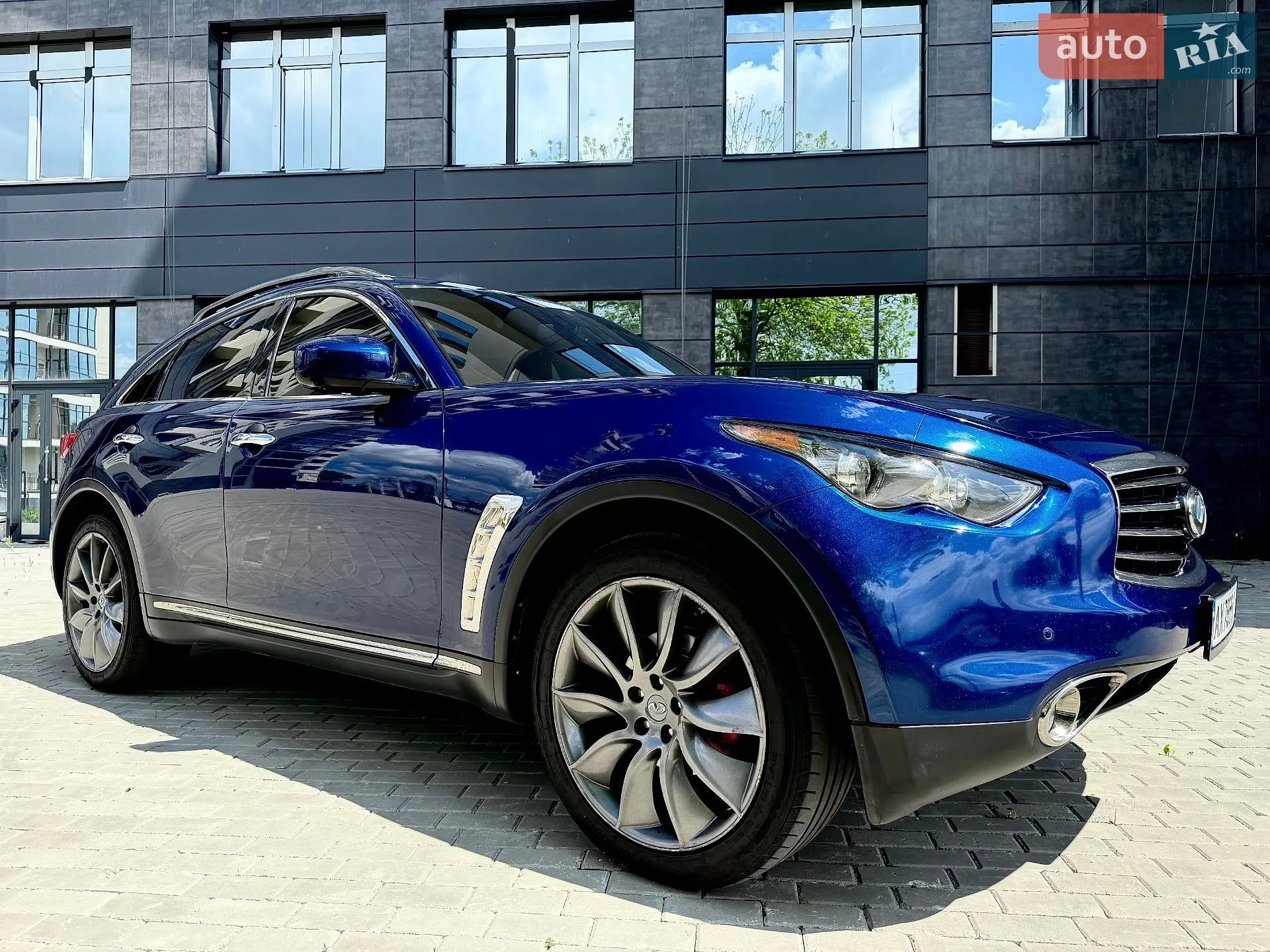 2011 Infiniti FX - мініатюра 12