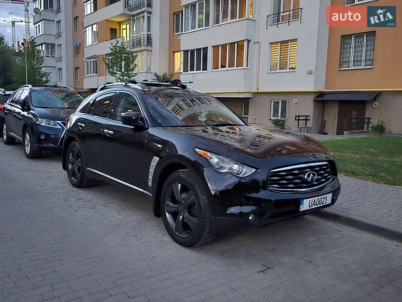 Infiniti FX 35