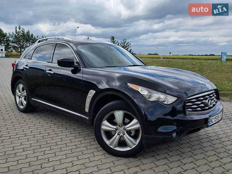 Infiniti FX 35